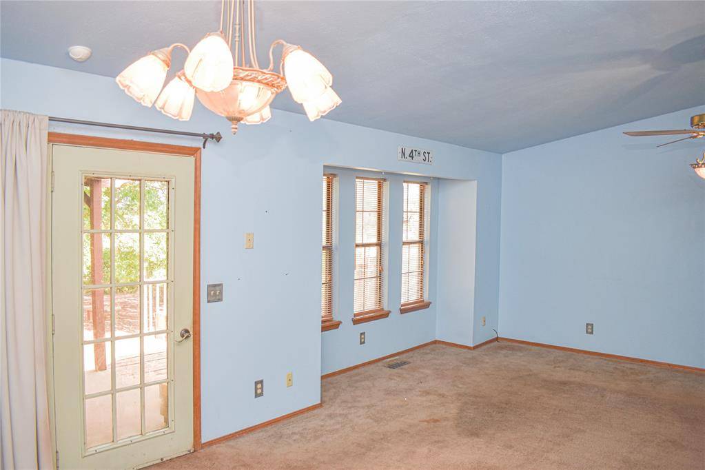 Sayre, OK 73662,1807 N 4th ST