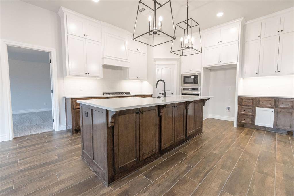 Edmond, OK 73049,9400 NE 139th ST