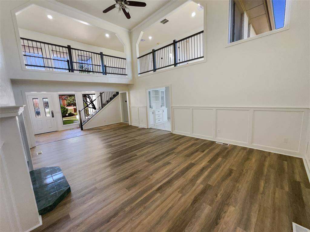 Edmond, OK 73013,829 Glenridge DR