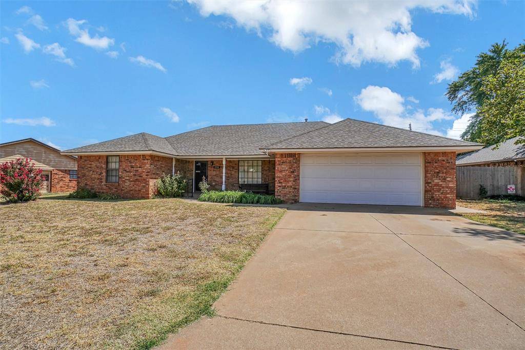 Weatherford, OK 73096,1716 E Ridgeway ST