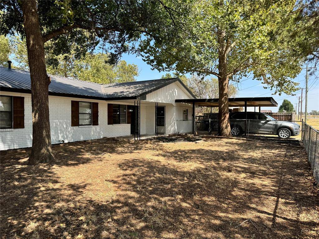 Tipton, OK 73570,600 E Baseline ST