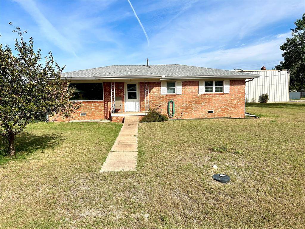 Mountain View, OK 73062,544 N 5th ST