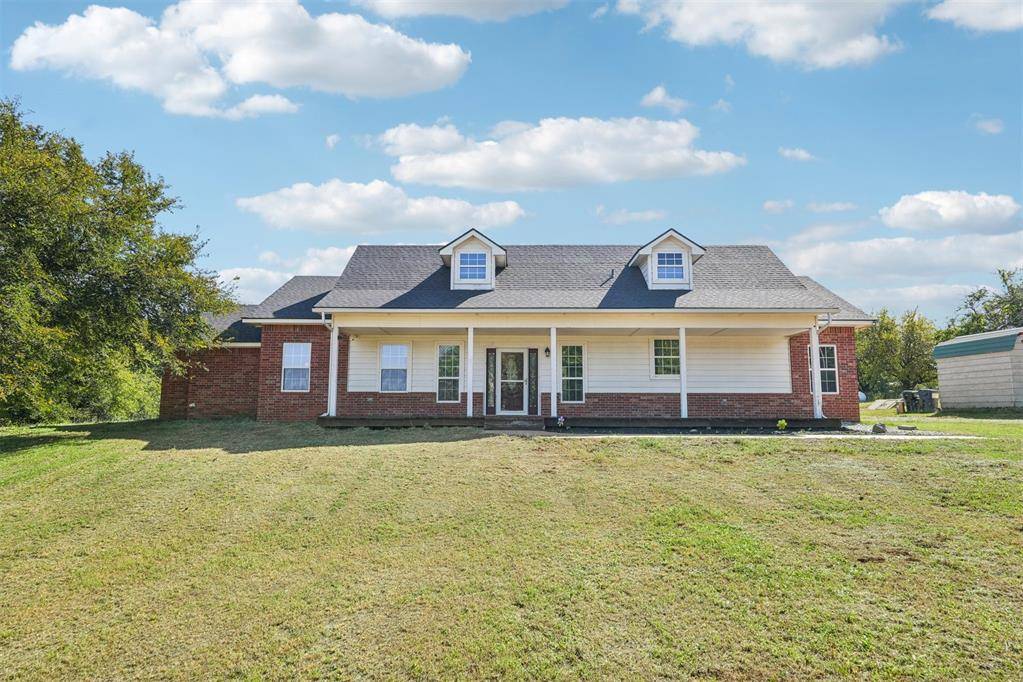 Tuttle, OK 73089,975 County Street 2946 ST