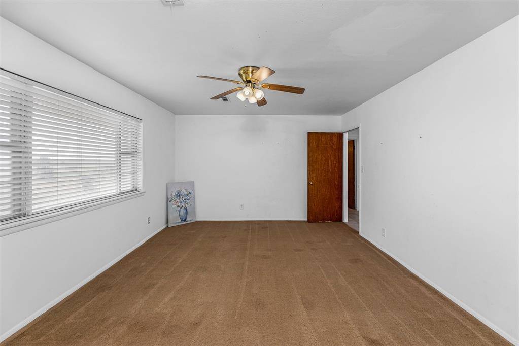 Altus, OK 73521,15861 S County Road 202