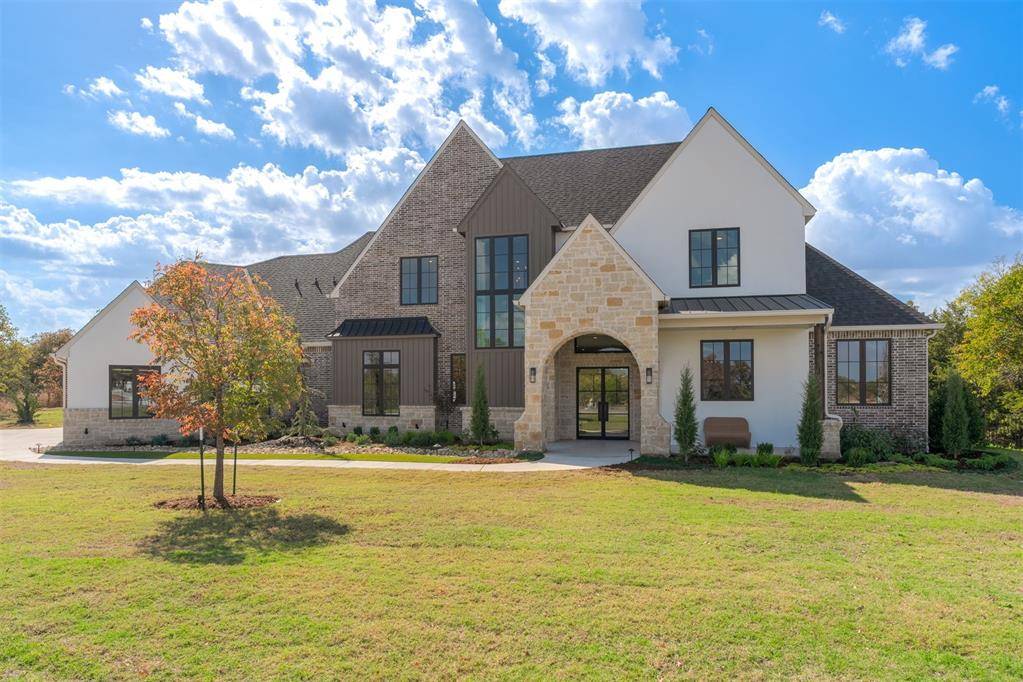 Edmond, OK 73013,13901 Hillside CIR