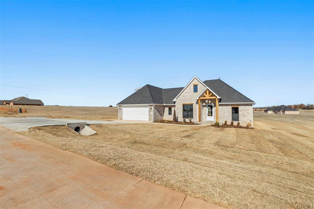 Blanchard, OK 73010,2442 Canyon CIR