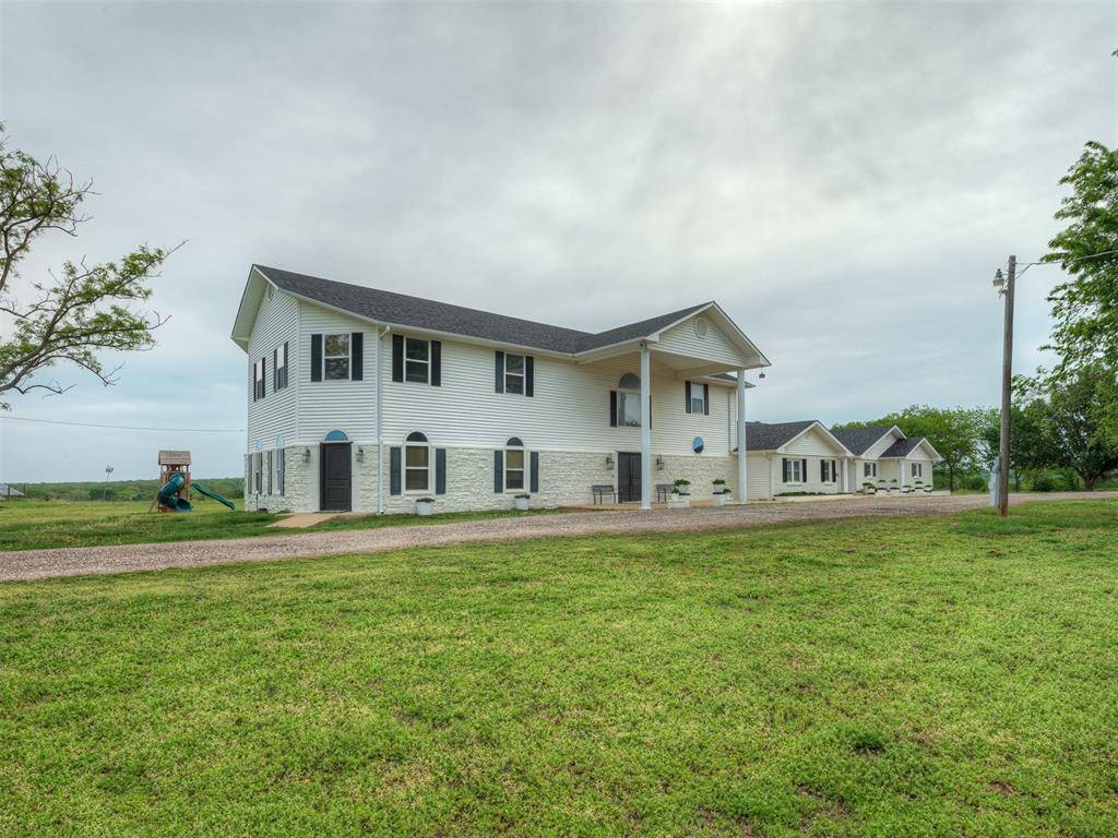 Paden, OK 74860,103066 N 3610 RD