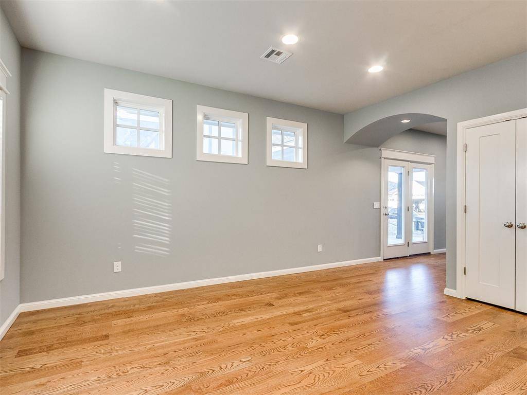 Edmond, OK 73034,3300 Clock Tower CIR