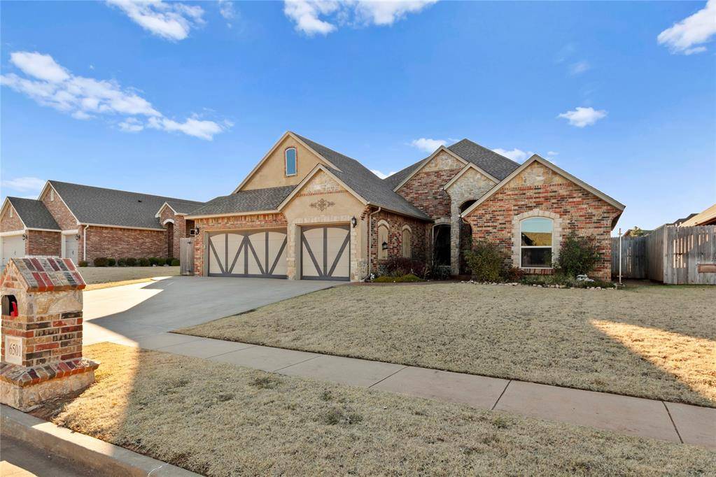 Oklahoma City, OK 73169,6501 Bent Wood DR