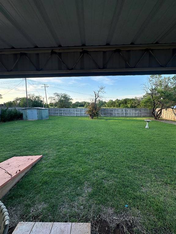 Elk City, OK 73644,117 Rainbow DR
