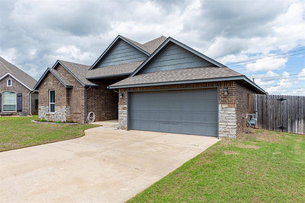 Norman, OK 73071,3800 Vista DR