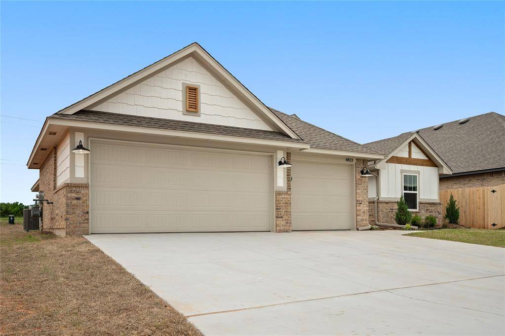 Mustang, OK 73064,4813 Mistywood LN