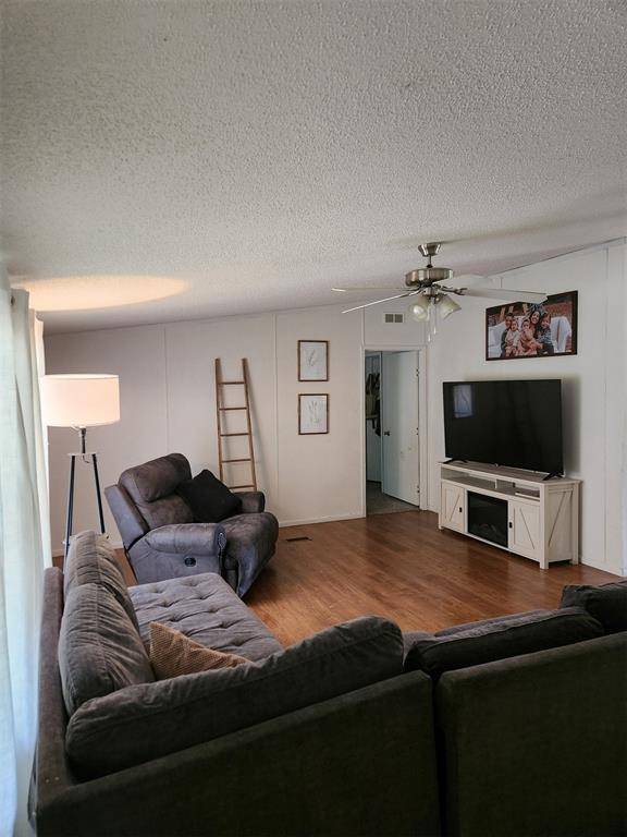 Valliant, OK 74746,290 Robin Egg LN
