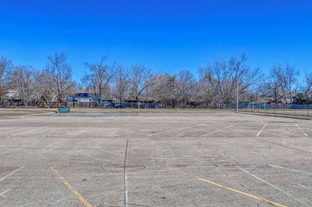 Norman, OK 73069,2040 W Boyd ST