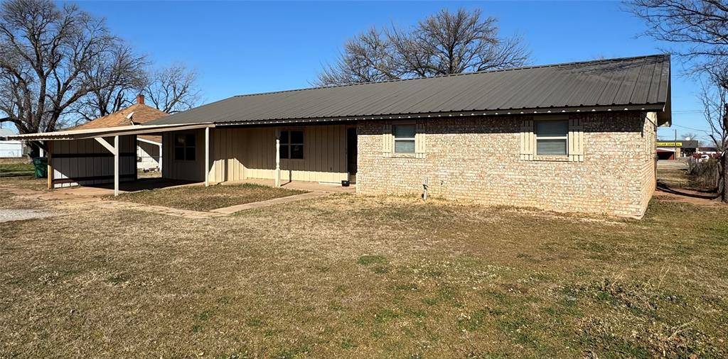 Grandfield, OK 73546,316 E 2nd ST #385