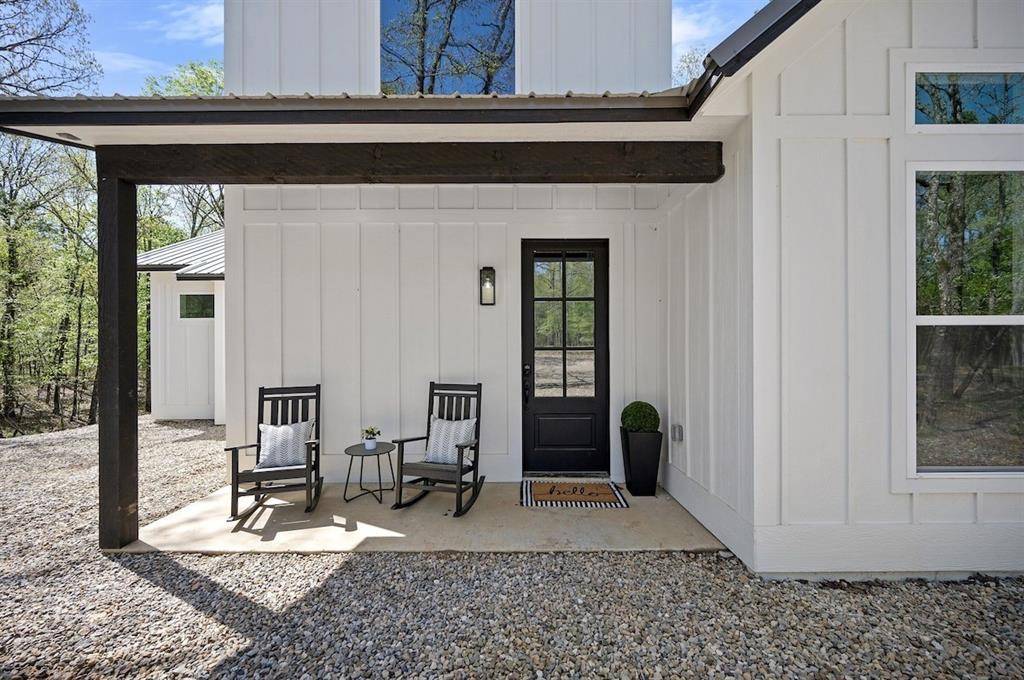 Broken Bow, OK 74728,208 Gentry Oak LN