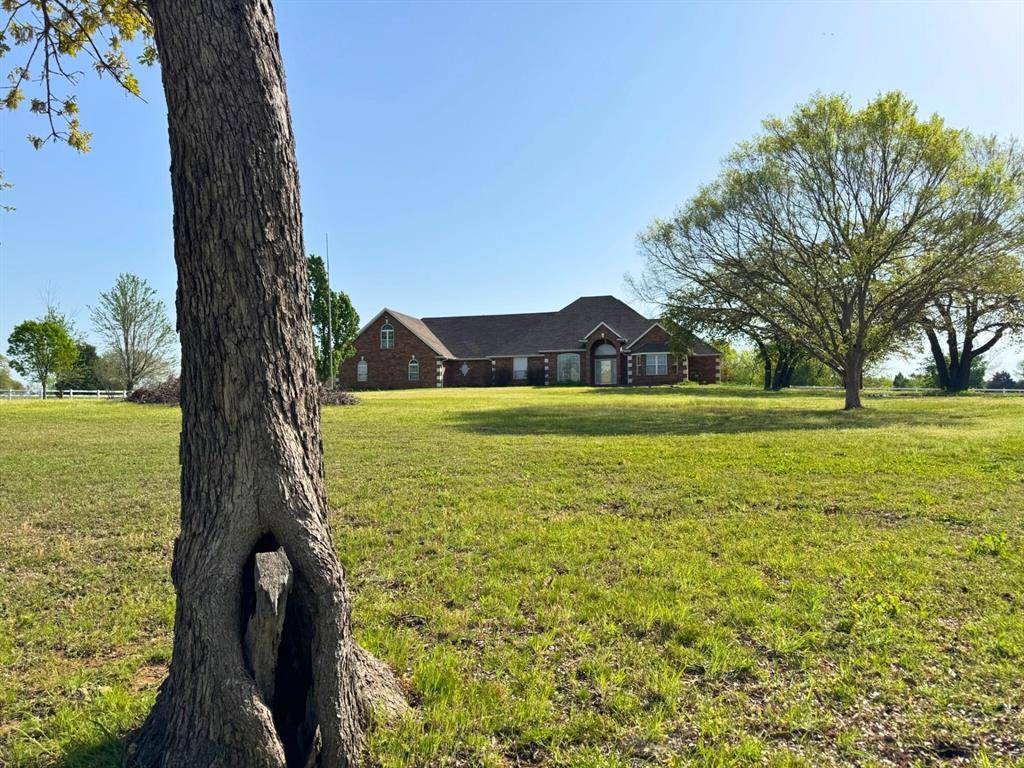 Meeker, OK 74855,101 Gatlin DR