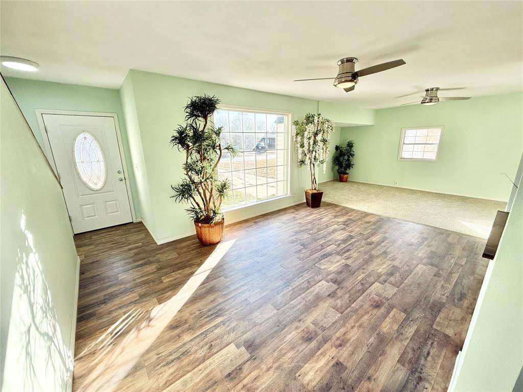 Altus, OK 73521,1017 E Cypress ST
