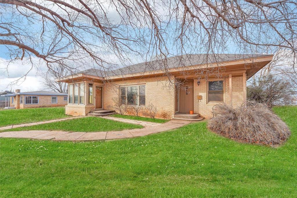 Mangum, OK 73554,315 N Pennsylvania AVE