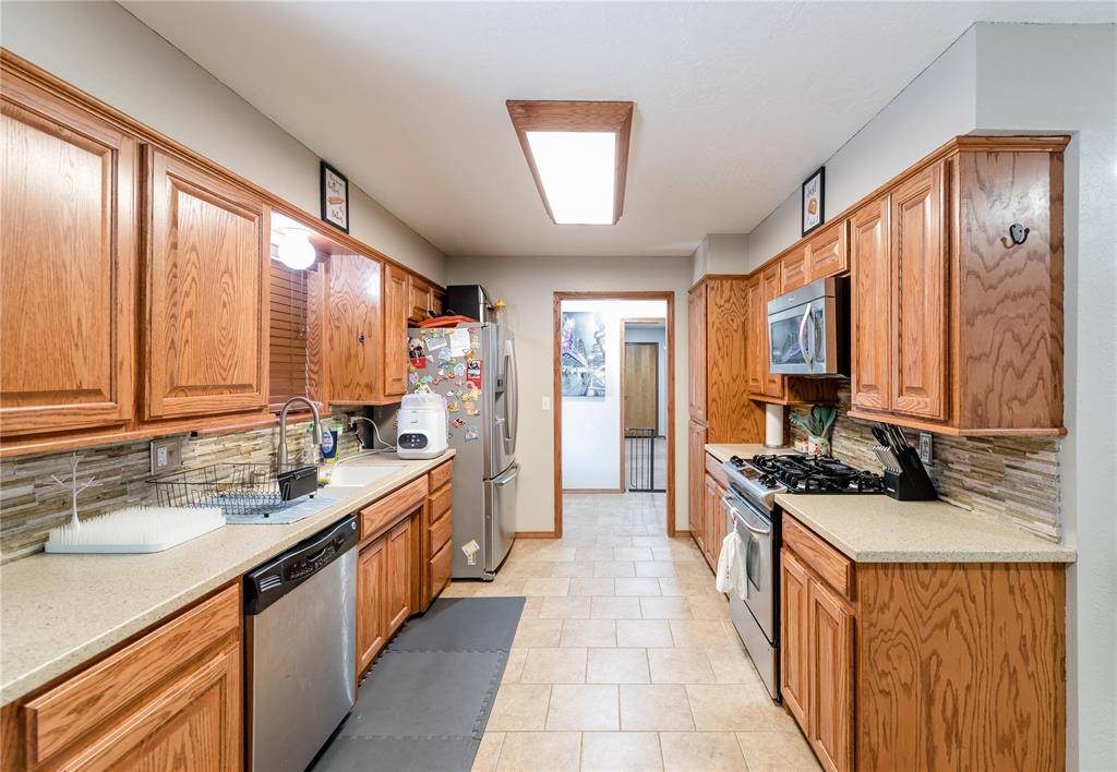 Sayre, OK 73662,109 Park DR