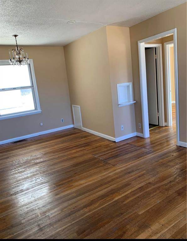Clinton, OK 73601,631 S 14th ST
