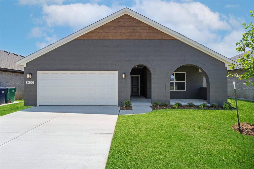 Yukon, OK 73099,3400 Piney River DR