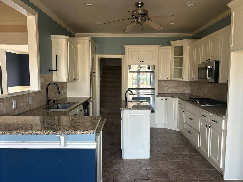Edmond, OK 73012,1425 NW 165th CT