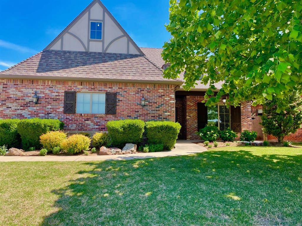 Edmond, OK 73034,508 Idabel Bridge CIR