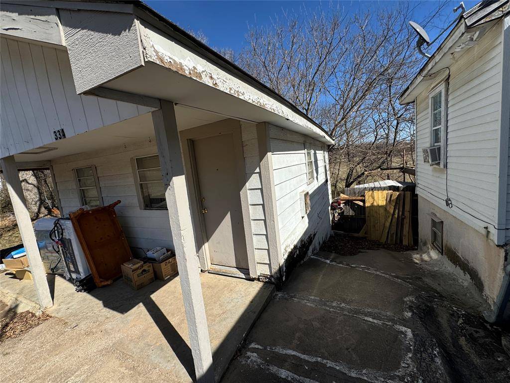 Seminole, OK 74868,334 N 9 th ST