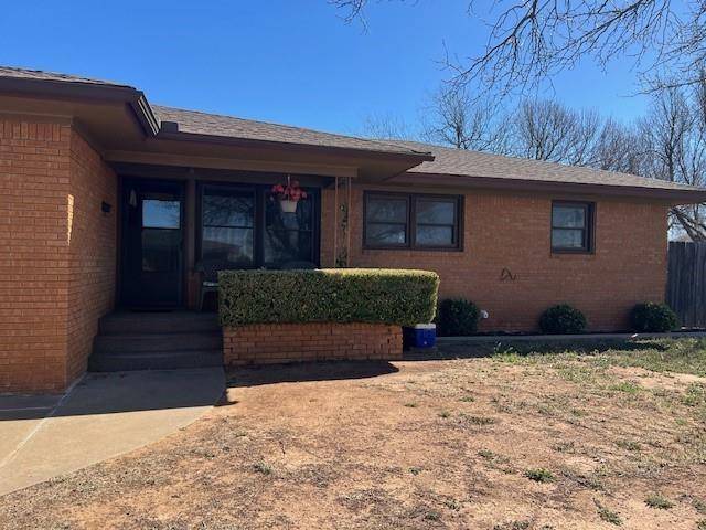 Altus, OK 73521,1800 Sunset DR