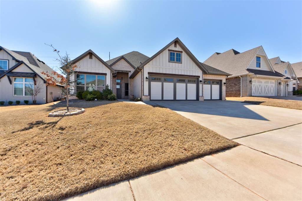 Edmond, OK 73034,8308 Dax DR