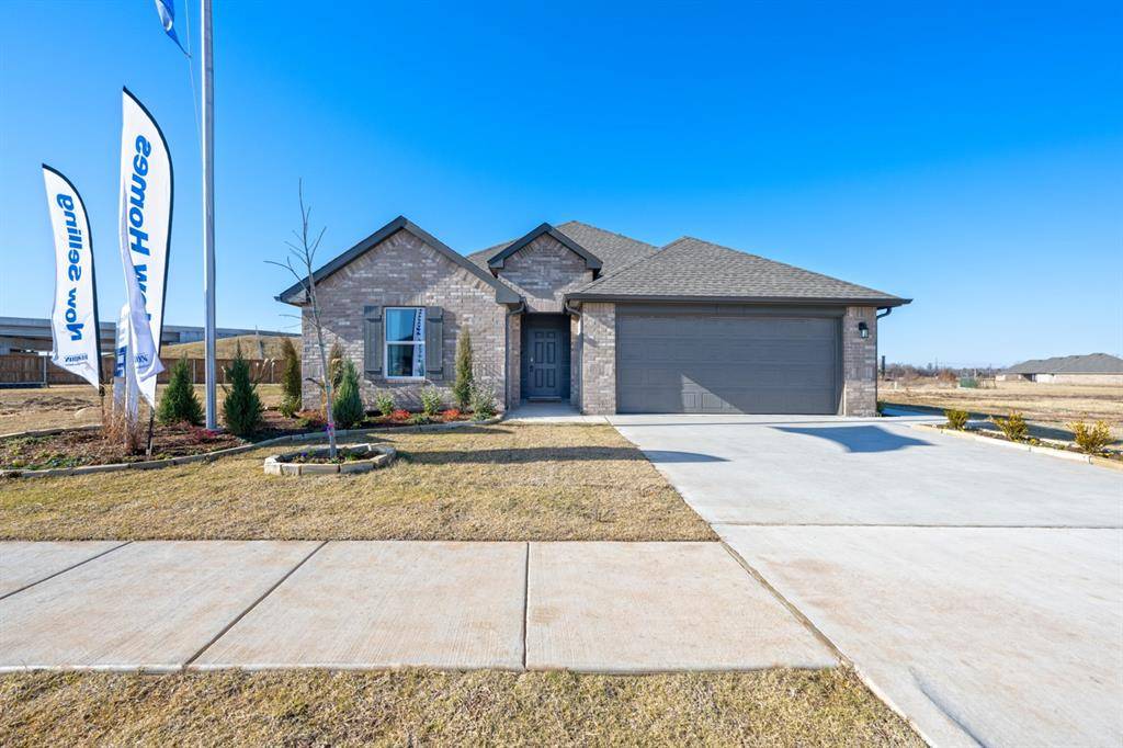 Oklahoma City, OK 73099,2924 Campfire DR
