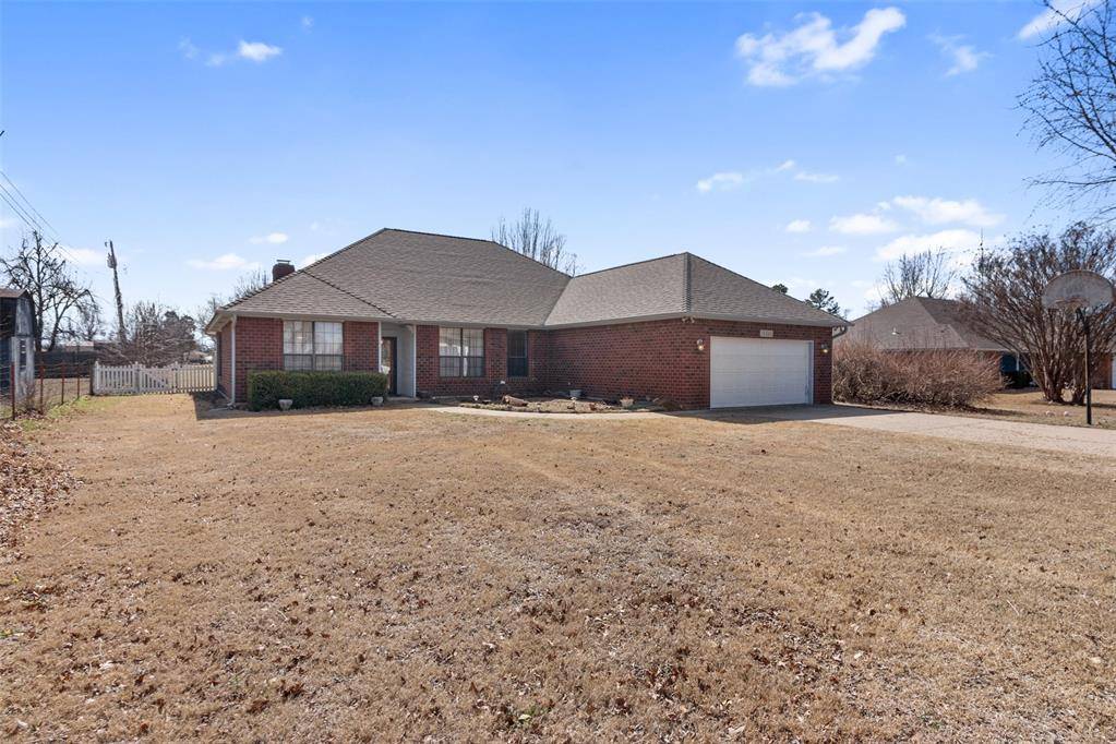 Midwest City, OK 73130,10340 Oak Park DR