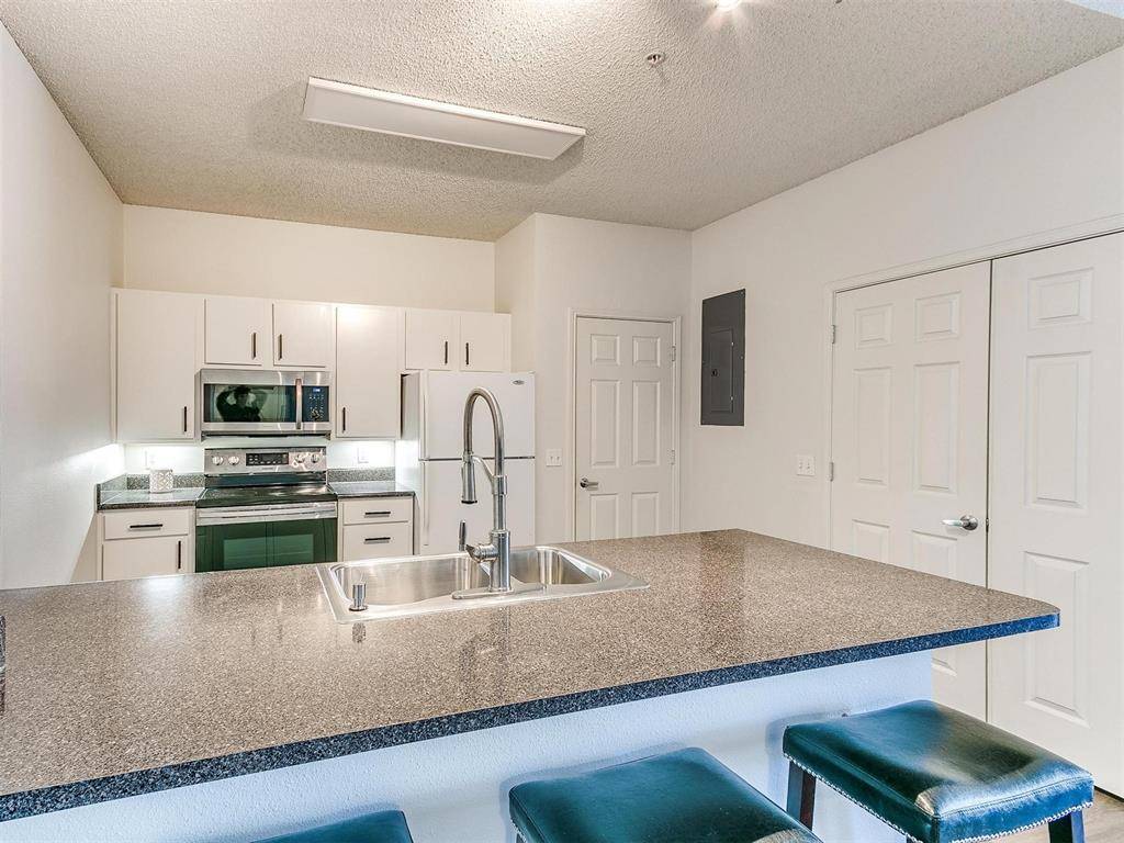 Norman, OK 73071,2200 Classen BLVD #1112