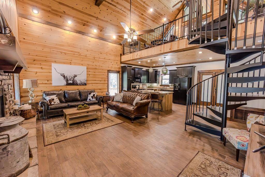 Broken Bow, OK 74728,309 Poplar CIR