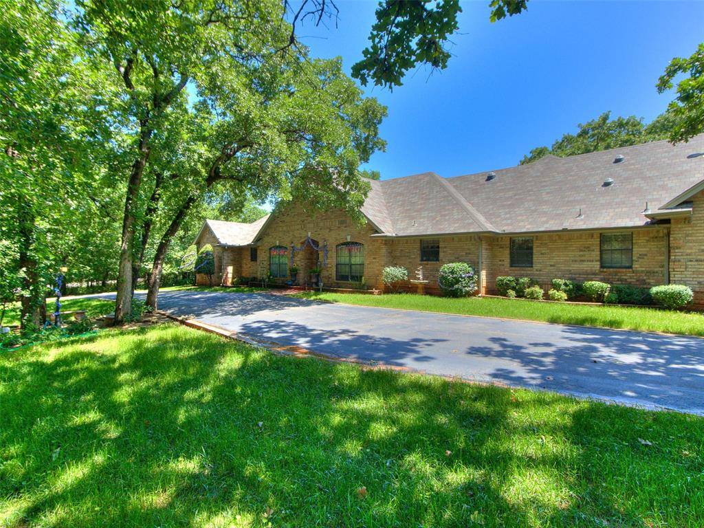 Norman, OK 73026,4005 Flora DR