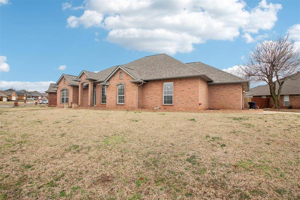 Oklahoma City, OK 73135,5501 Lanceshire LN