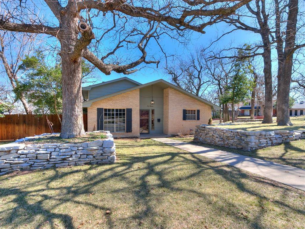 Bethany, OK 73008,2000 N Alexander LN