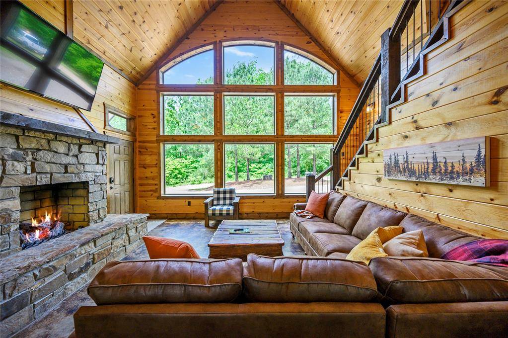 Broken Bow, OK 74728,238 Timber Creek TRL