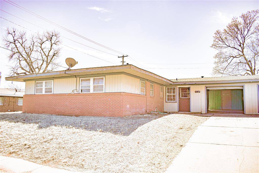 Burns Flat, OK 73647,207 Pioneer WAY