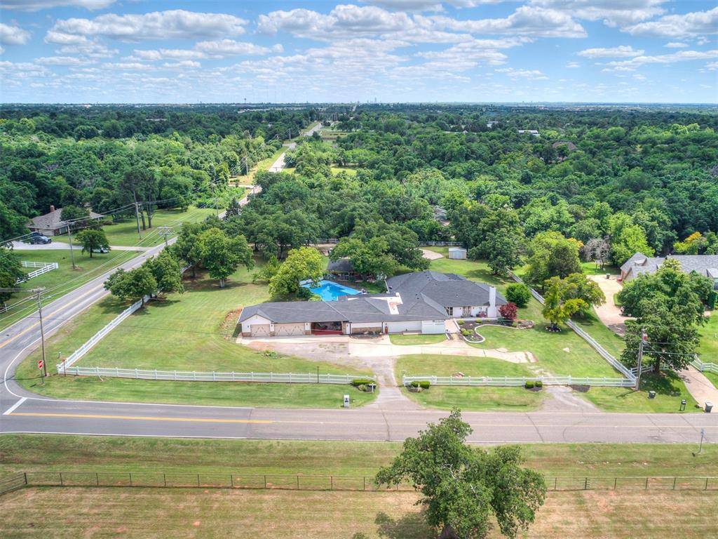 Edmond, OK 73025,2320 W Sorghum Mill RD