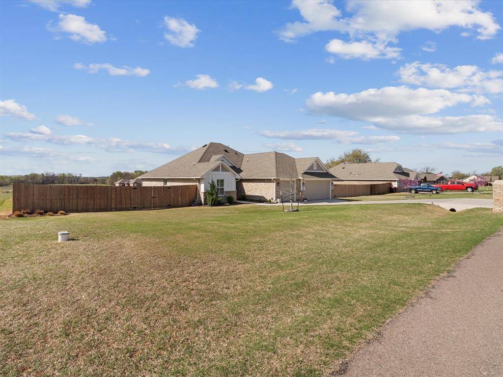 Noble, OK 73068,3360 Canadian Trail CT