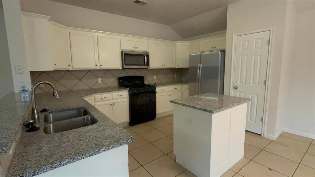 Yukon, OK 73099,11028 NW 101st ST