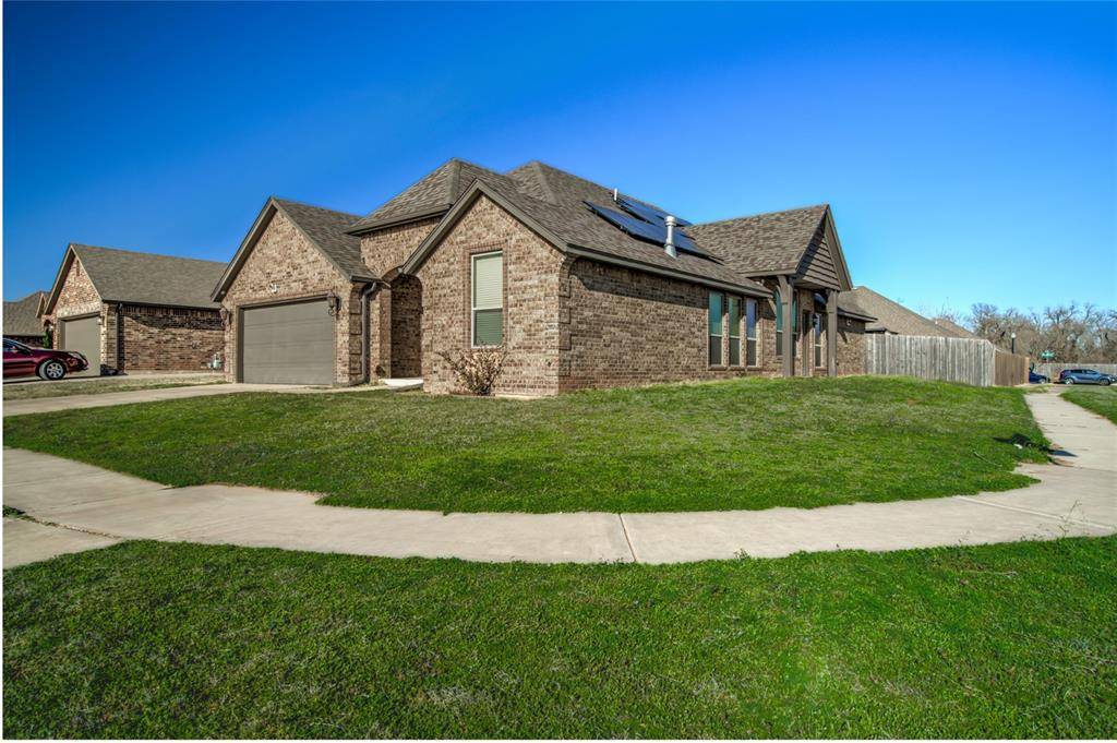 Yukon, OK 73099,3516 Canton TRL