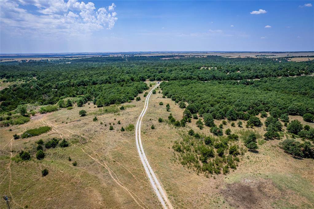 Geary, OK 73040,N 2550 RD