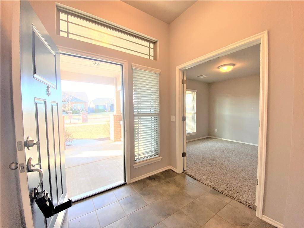Edmond, OK 73013,15528 Boulder DR