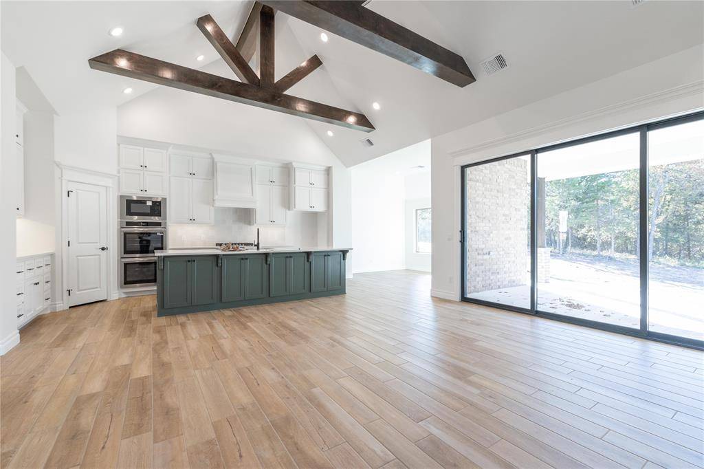 Edmond, OK 73049,14017 Willow LN