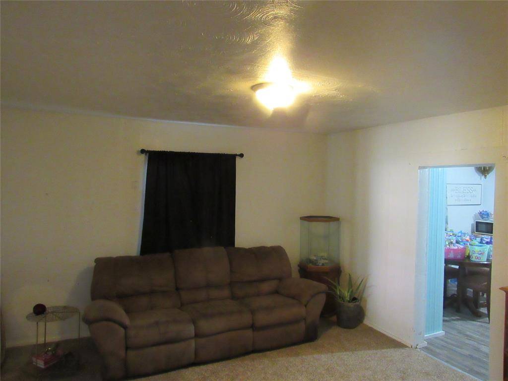 Paoli, OK 73074,110 S Cherry