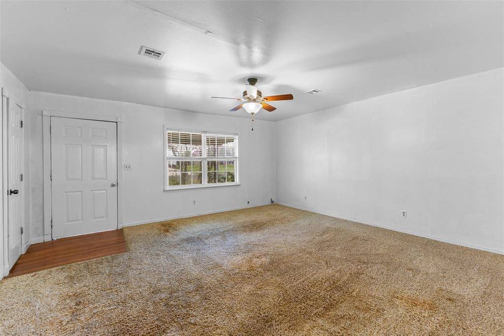 Stratford, OK 74872,120 E 6th ST