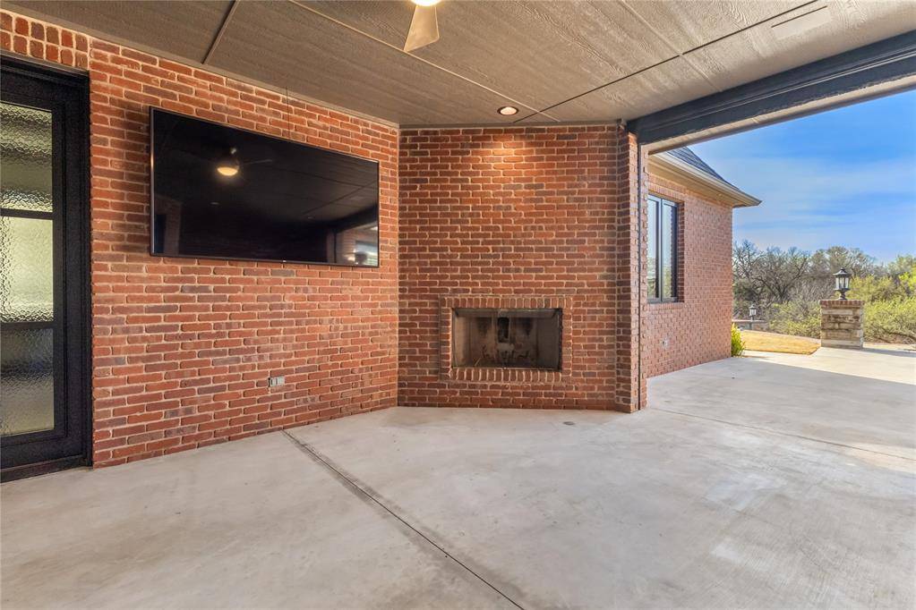 Weatherford, OK 73096,24316 E 1025 RD